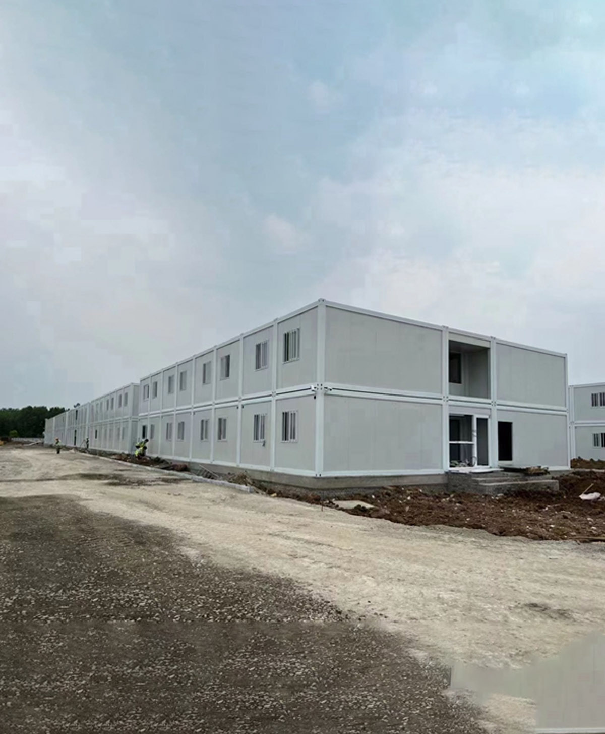 The large two‑storey container temporary camp project has been successfully completed! A modern living compound for engineering projects!